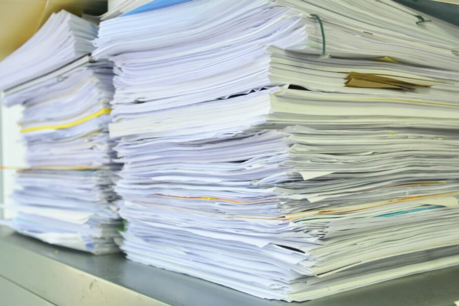 When it comes to homeschool recordkeeping, I have figured out a few things that work, and some that don’t! This is what works for my family, it doesn’t mean it will work for yours but it may.